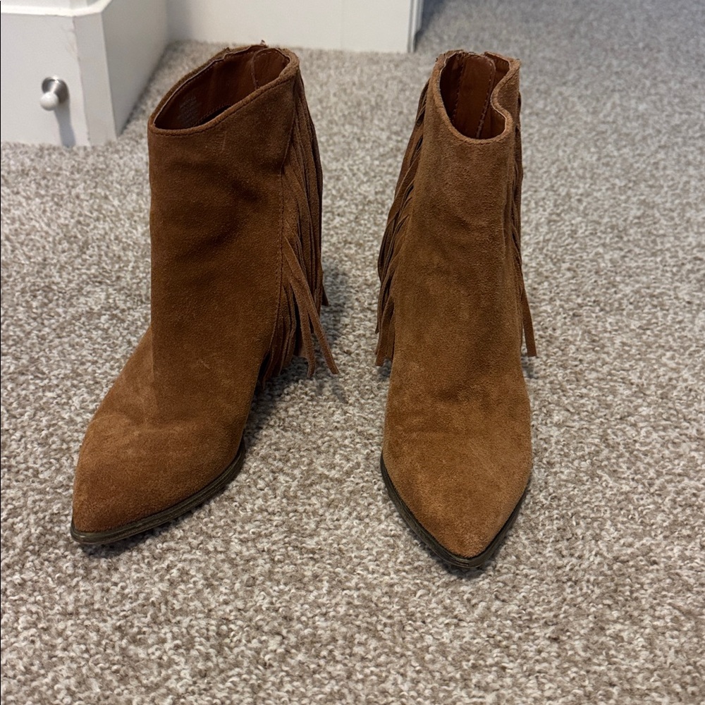 Steve Madden Tan Leather Ankle Boots 6.5B